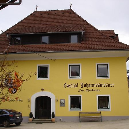 Gasthof Johannesmesner Sankt Paul im Lavanttal Exterior foto
